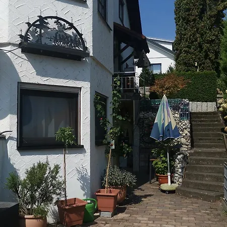 Апартаменты Einliegerwohnung Am Stadtrand Von - Buchbar Ab 4 Tagen -