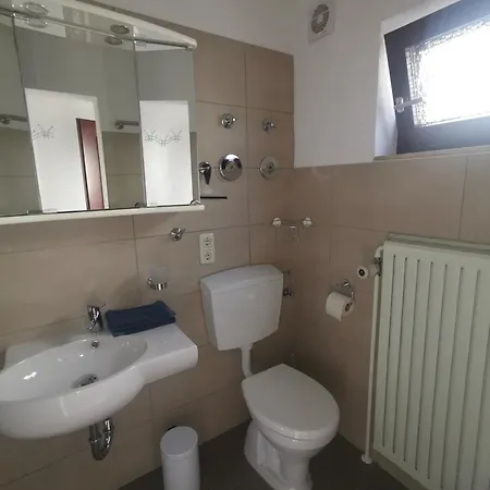 Einliegerwohnung Am Stadtrand Von - Buchbar Ab 4 Tagen - Daire *